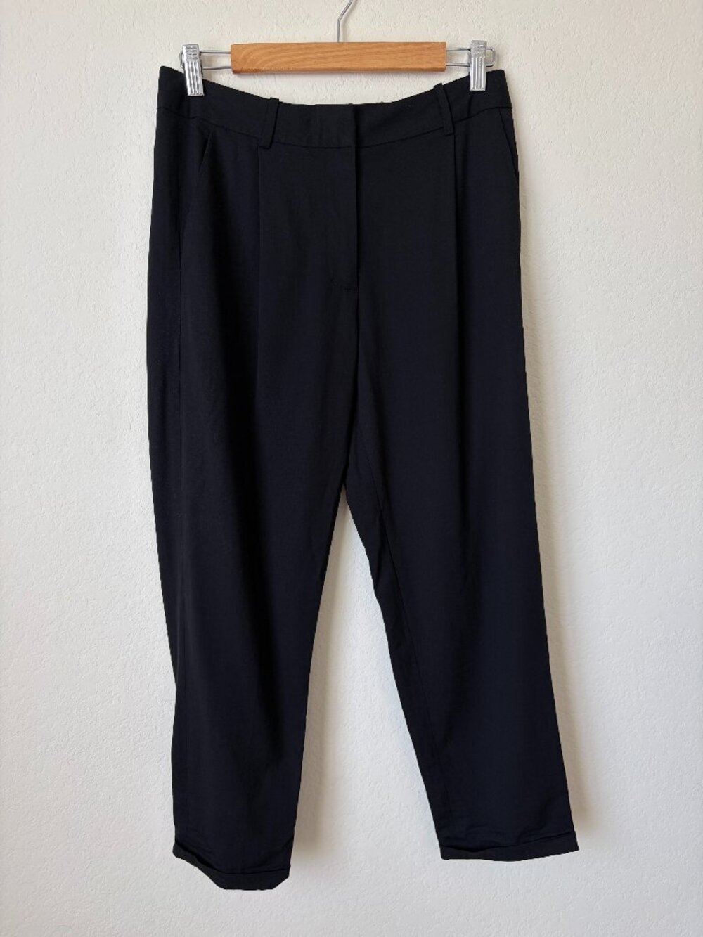Wilfred Aritzia Pants Womens 4 Black Cropped Ankle Wool Blend Career Trousers
